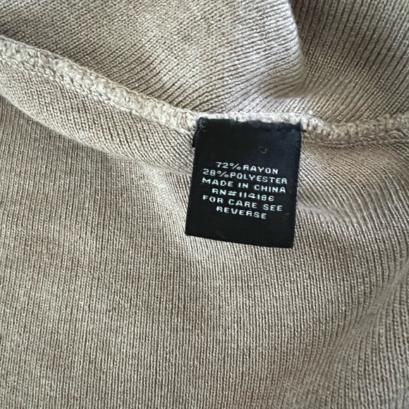 Woman’s Cowl Neck Assyemtetrical
Heather Carmel Sweater - Picture 4 of 4